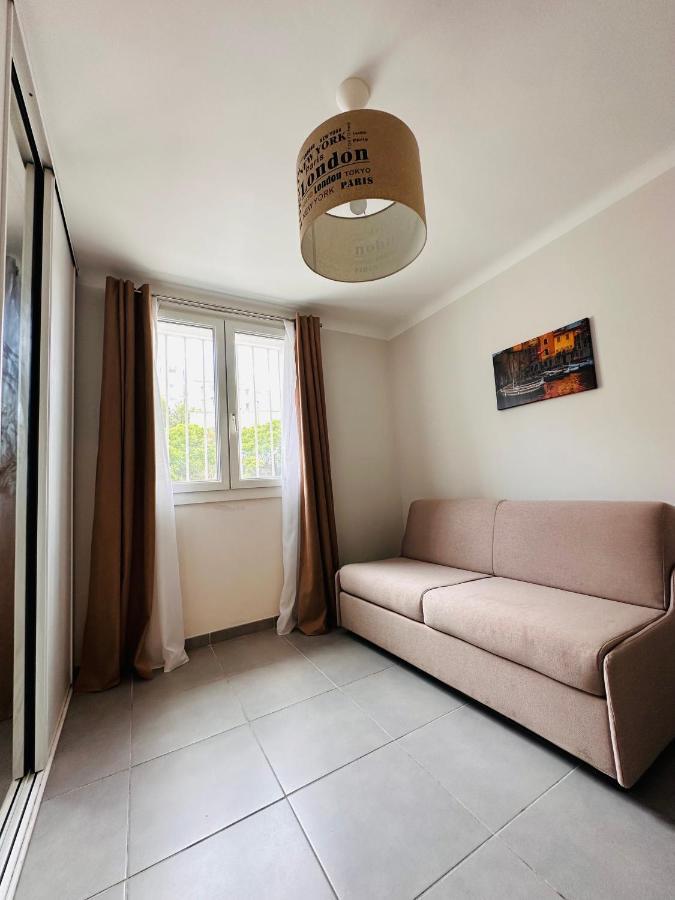 Le Soulier De Notre Dame Apartment Марсилия Екстериор снимка